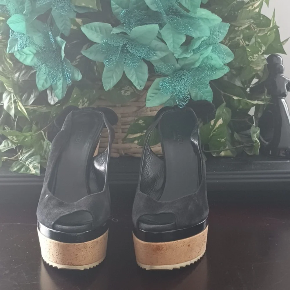 Gucci Vintage Tattoo/Joy Wedges. GUC - Picture 2 of 11